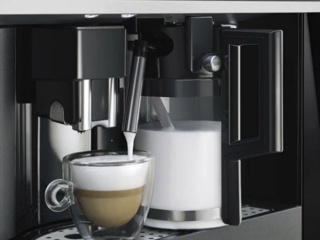 Автоматические встраиваемые кофемашины Smeg – обзор функционала