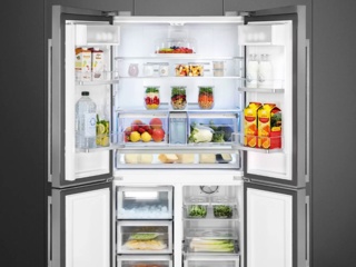 Уникальные четырехкамерные холодильники SMEG Side-by-Side