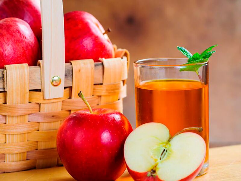 Полезные свойства свежевыжатого яблочного сока